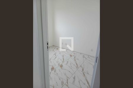 Quarto de apartamento para alugar com 2 quartos, 34m² em Parque Dom Joao Neri, São Paulo