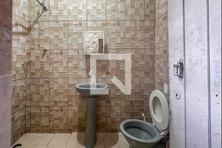 Banheiro  de casa para alugar com 3 quartos, 45m² em Parque João Ramalho, Santo André