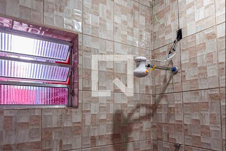 Banheiro  de casa para alugar com 3 quartos, 45m² em Parque João Ramalho, Santo André