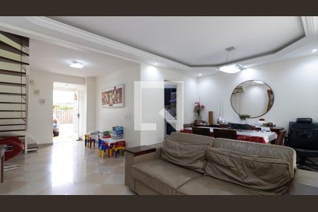 Sala de casa de condomínio para alugar com 3 quartos, 97m² em Cangaiba, São Paulo