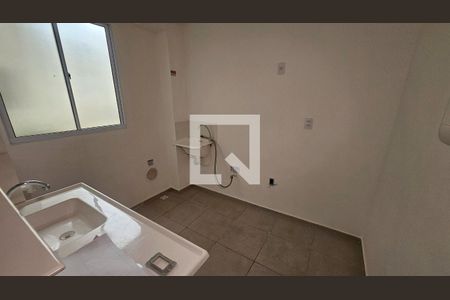 Cozinha e Área de Serviço de apartamento para alugar com 2 quartos, 39m² em Lorena Park, Goiânia