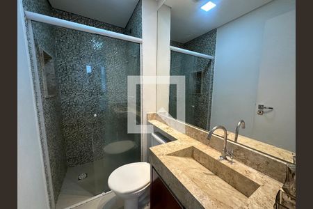 Banheiro de apartamento para alugar com 1 quarto, 26m² em Bethaville I, Barueri