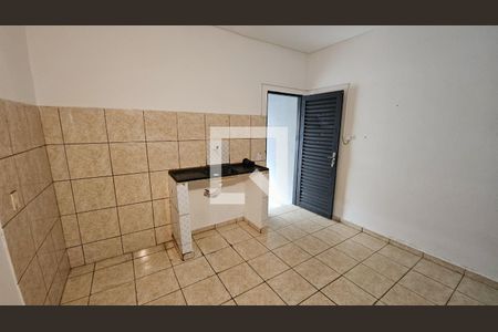 Sala/Cozinha de kitnet/studio para alugar com 1 quarto, 53m² em Setor Garavelo Residencial Park, Goiânia