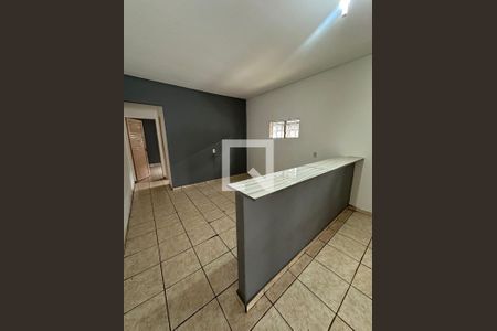 Sala/Cozinha de kitnet/studio para alugar com 1 quarto, 53m² em Setor Garavelo Residencial Park, Goiânia