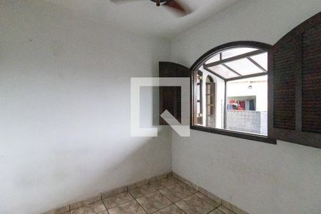 Quarto de casa para alugar com 2 quartos, 161m² em Jardim Samambaia, Praia Grande