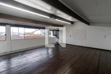 Sala de casa para alugar com 2 quartos, 161m² em Jardim Samambaia, Praia Grande