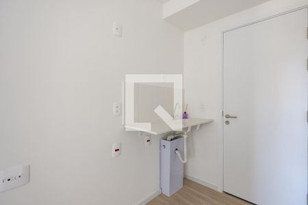 Cozinha de kitnet/studio para alugar com 1 quarto, 17m² em Vila Plana, São Paulo
