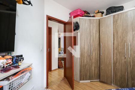 Quarto 1 de apartamento à venda com 2 quartos, 79m² em Jardim Henriqueta, Taboão da Serra