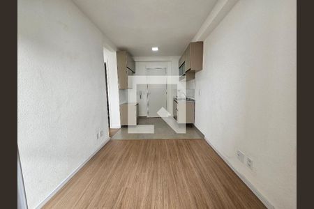 Sala/Cozinha de apartamento para alugar com 2 quartos, 36m² em Jardim São Luís, São Paulo