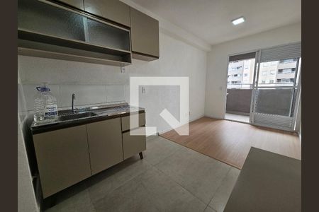 Sala/Cozinha de apartamento para alugar com 2 quartos, 36m² em Jardim São Luís, São Paulo