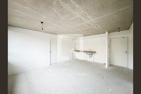 Sala/Cozinha de apartamento à venda com 2 quartos, 66m² em Vila Ipojuca, São Paulo