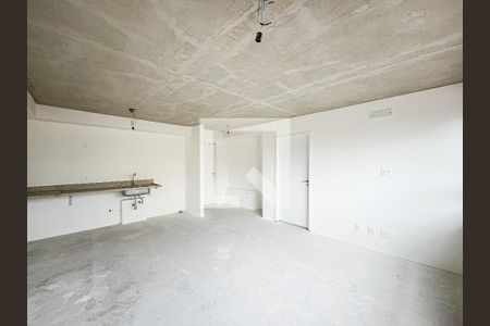 Sala/Cozinha de apartamento à venda com 2 quartos, 66m² em Vila Ipojuca, São Paulo