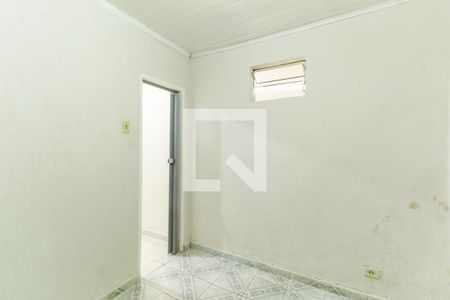 Quarto 2 de casa para alugar com 2 quartos, 60m² em Água Rasa, São Paulo