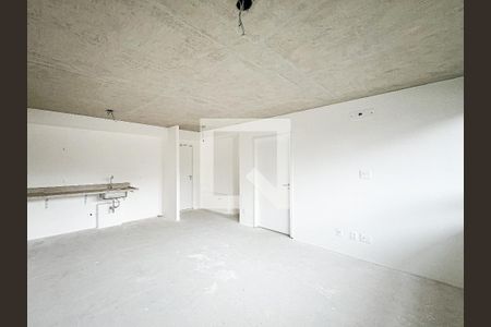 Sala/Cozinha de apartamento à venda com 2 quartos, 66m² em Vila Ipojuca, São Paulo