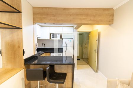 Sala/Cozinha de kitnet/studio para alugar com 1 quarto, 30m² em Cidade Baixa, Porto Alegre