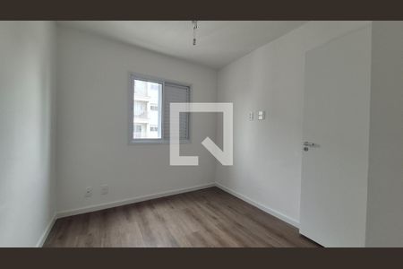 Quarto de apartamento à venda com 1 quarto, 38m² em Santa Terezinha, Santo André