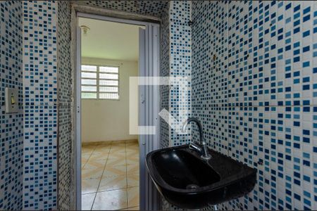 Banheiro Social de casa para alugar com 1 quarto, 57m² em Vila Primavera, São Paulo