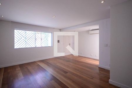 Sala  de casa à venda com 3 quartos, 160m² em Cursino, São Paulo