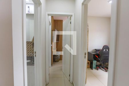 Corredor  de apartamento à venda com 2 quartos, 54m² em Centro, Diadema