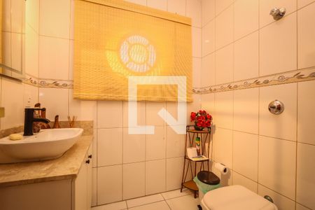 Lavabo de casa à venda com 5 quartos, 350m² em Jardim Londrina, São Paulo