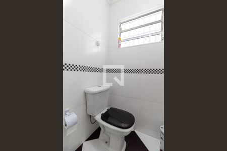 Lavabo de casa para alugar com 3 quartos, 200m² em Jardim Nossa Senhora do Carmo, São Paulo