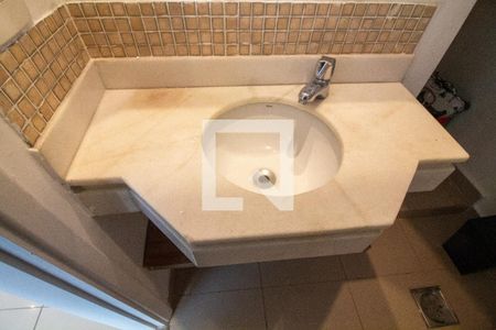 Lavabo de apartamento para alugar com 1 quarto, 42m² em Campo Belo, São Paulo