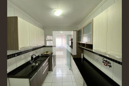 Sala/Cozinha de apartamento para alugar com 2 quartos, 80m² em Guilhermina, Praia Grande