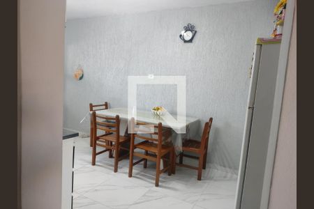 Casa à venda com 4 quartos, 109m² em Parque Novo Oratório, Santo André