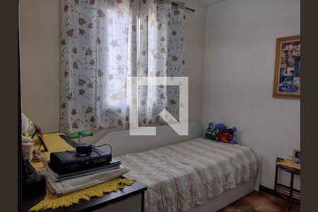 Casa à venda com 4 quartos, 109m² em Parque Novo Oratório, Santo André