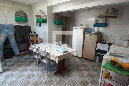 Casa à venda com 3 quartos, 200m² em Parque Boturussu, São Paulo