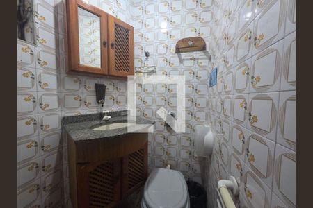 Casa à venda com 3 quartos, 136m² em Vila Paranagua, São Paulo