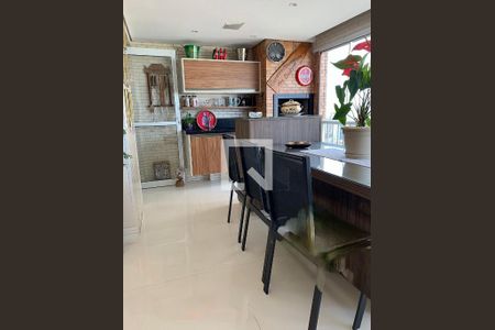 Apartamento à venda com 3 quartos, 144m² em Vila Gumercindo, São Paulo