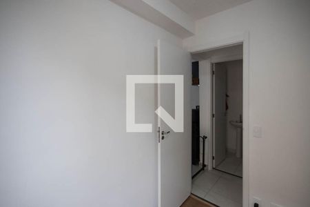 Quarto 1 de apartamento para alugar com 2 quartos, 32m² em Parque Novo Mundo, São Paulo