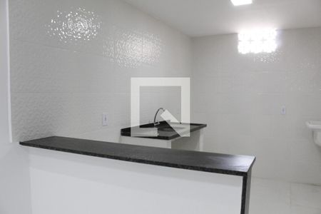 Cozinha e Área de Serviço de apartamento para alugar com 1 quarto, 29m² em Jacarepaguá, Rio de Janeiro