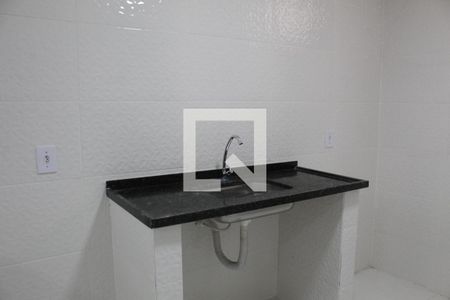 Cozinha e Área de Serviço de apartamento para alugar com 1 quarto, 29m² em Jacarepaguá, Rio de Janeiro