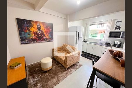 Sala de apartamento para alugar com 2 quartos, 35m² em Centro, São José