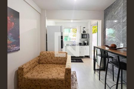 Sala de apartamento para alugar com 2 quartos, 35m² em Centro, São José