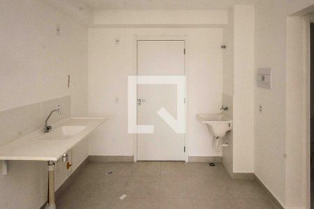 Cozinha e Área de Serviço de apartamento para alugar com 2 quartos, 35m² em Vila Graciosa, São Paulo