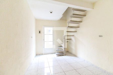 Sala/Cozinha de casa para alugar com 1 quarto, 70m² em Vila Santa Ines, São Paulo