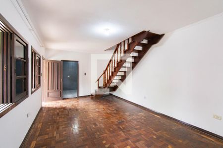 Casa à venda com 3 quartos, 163m² em São Luís, Canoas