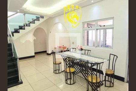 Casa à venda com 4 quartos, 190m² em Havaí, Belo Horizonte