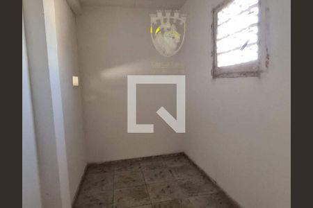 Casa à venda com 3 quartos, 190m² em Amazonas, Contagem