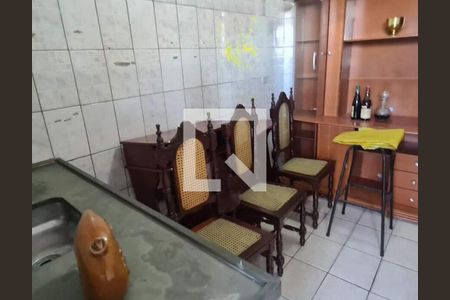 Casa à venda com 3 quartos, 190m² em Amazonas, Contagem