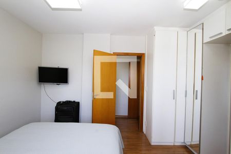 Quarto 1 - Suíte de apartamento à venda com 4 quartos, 140m² em Buritis, Belo Horizonte