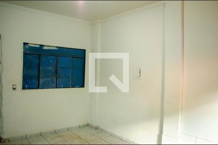Sala/Quarto de apartamento para alugar com 1 quarto, 45m² em Vila Redenção, Goiânia