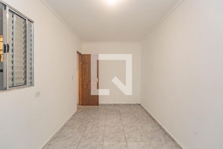 Quarto 2 de casa para alugar com 2 quartos, 45m² em Vila Brasilina, São Paulo