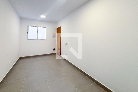 Apartamento para alugar com 2 quartos, 50m² em Vila Paulo Silas, São Paulo