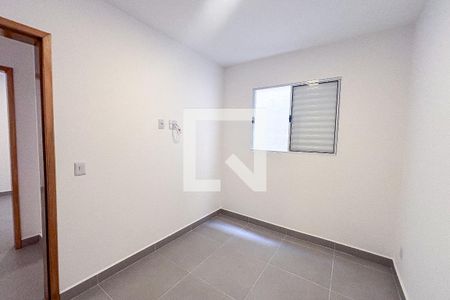 Quarto 1 de apartamento para alugar com 2 quartos, 50m² em Vila Paulo Silas, São Paulo
