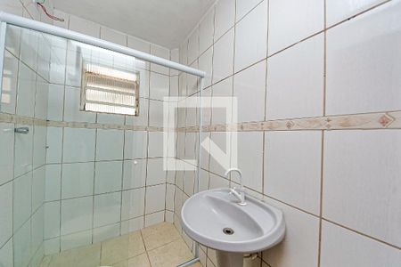 Casa para alugar com 2 quartos, 100m² em Parque Tomas Saraiva, São Paulo