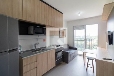 Sala - Cozinha de apartamento para alugar com 1 quarto, 26m² em Vila Butantã, São Paulo